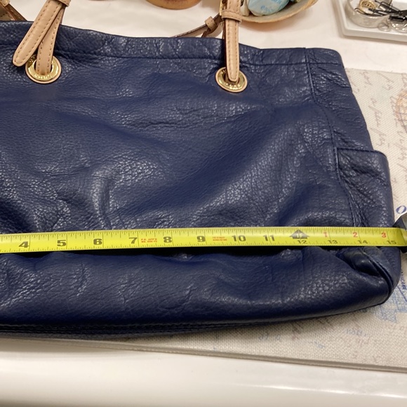 Michael Kors Handbag - Picture 8 of 12